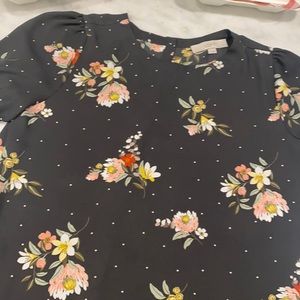 Loft shirt. Buttons down back